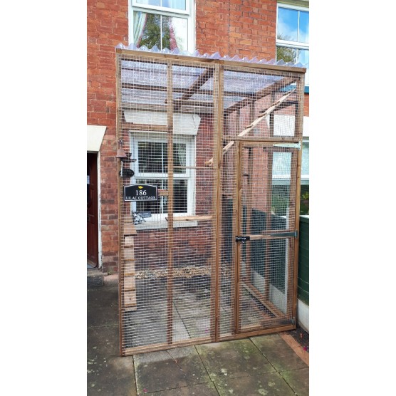 Catio / Cat Lean To 6ft x 8ft x 8ft Tall Waterproof Roof